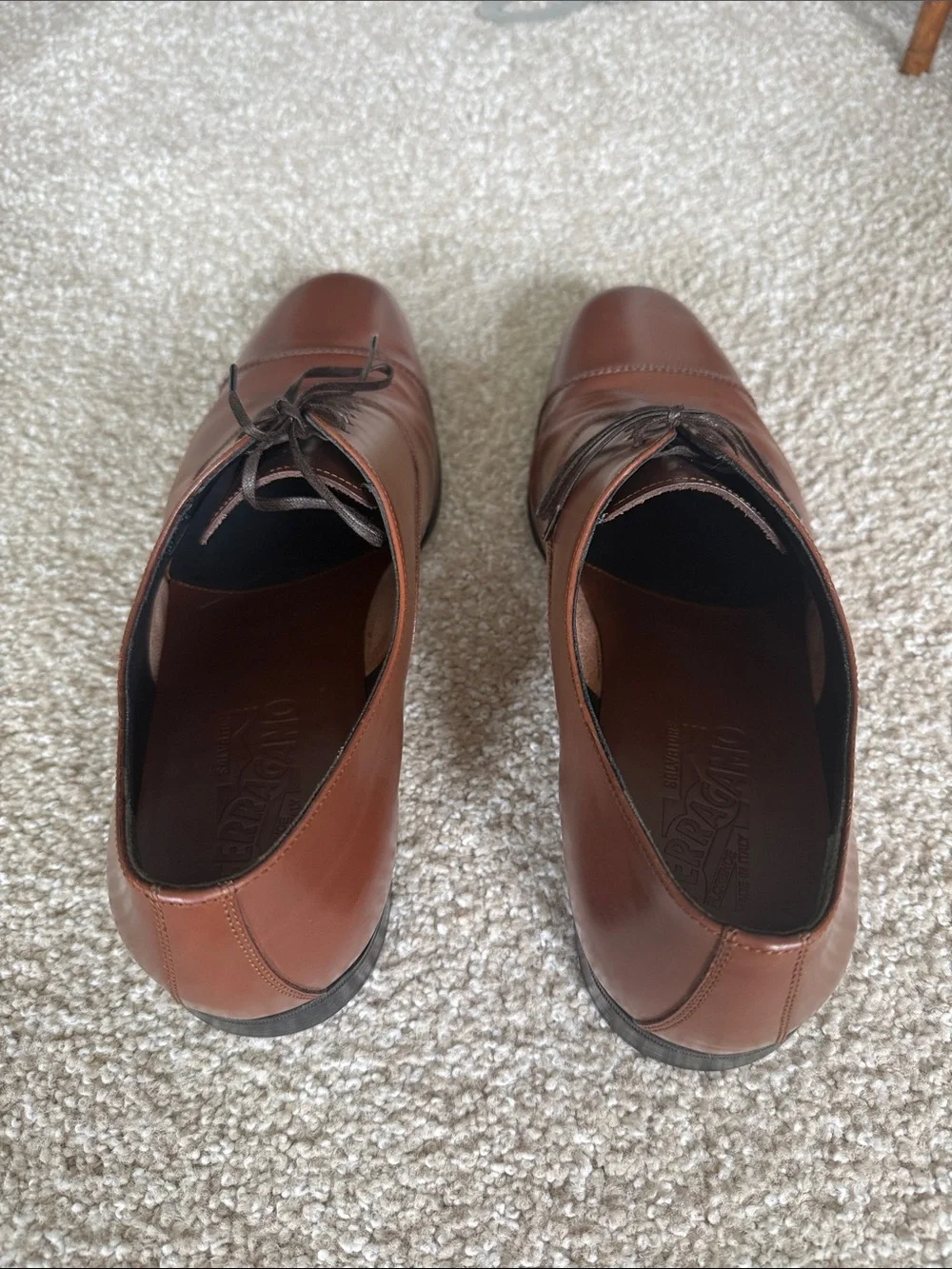 Ferragamo Boston Cap Toe 10 2E